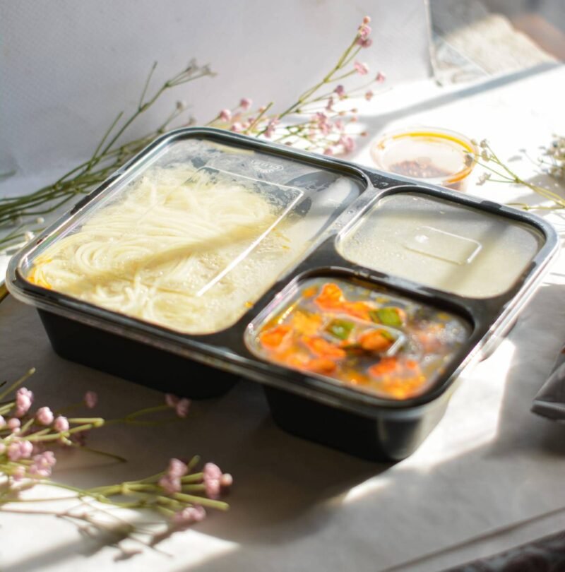 Plastic Container Black - 3 Portion Tray (Square)